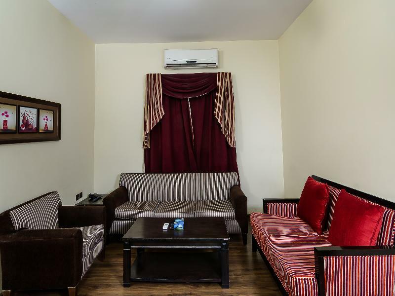 Oyo 124 Dome Hotel Suites Al Orouba Riade Exterior foto